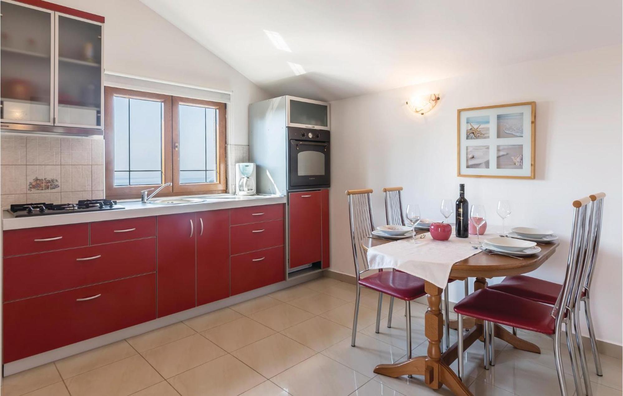 Pet Friendly Apartment In Koromacno With Wifi Eksteriør bilde