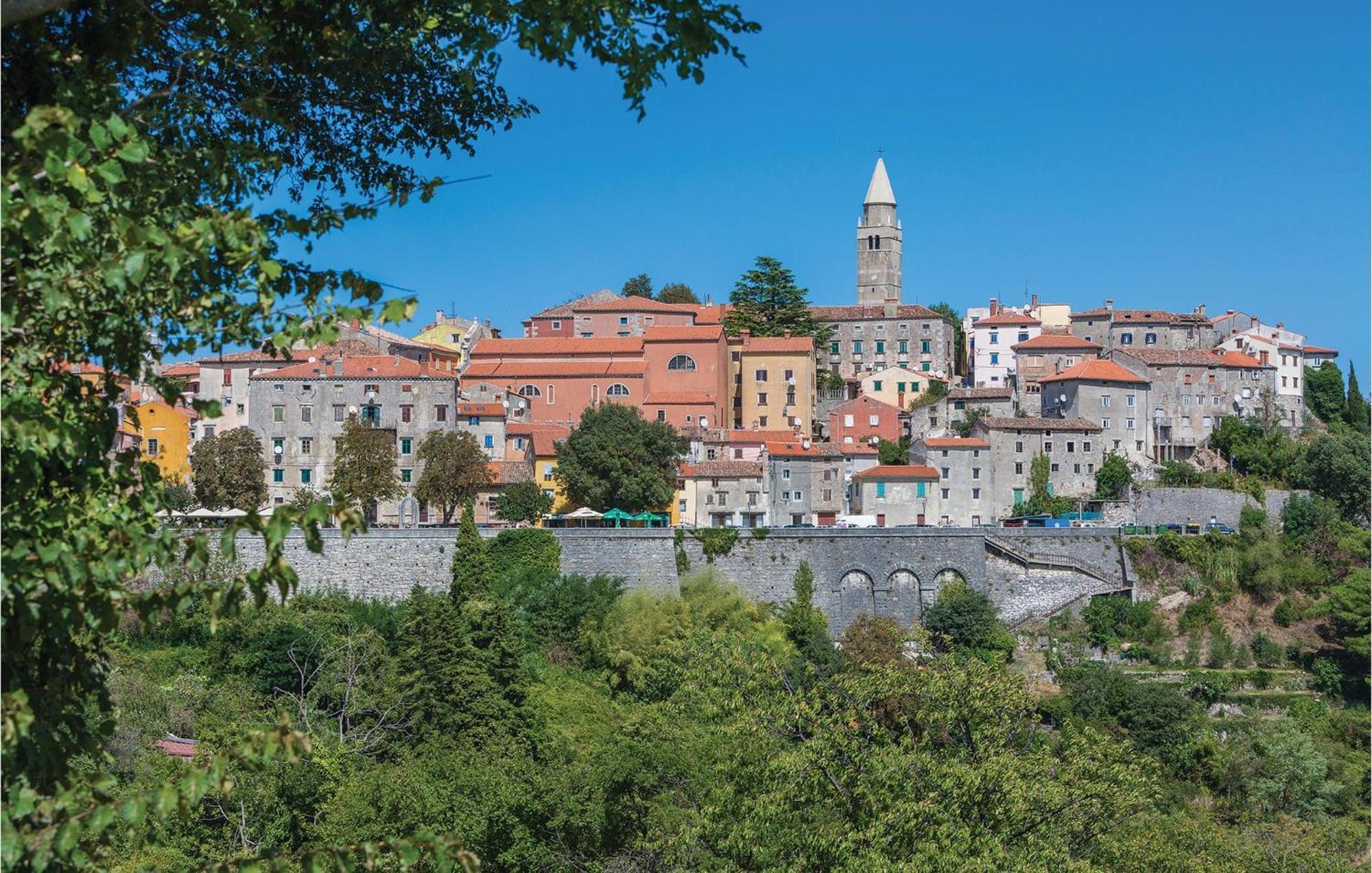 Pet Friendly Apartment In Koromacno With Wifi Eksteriør bilde