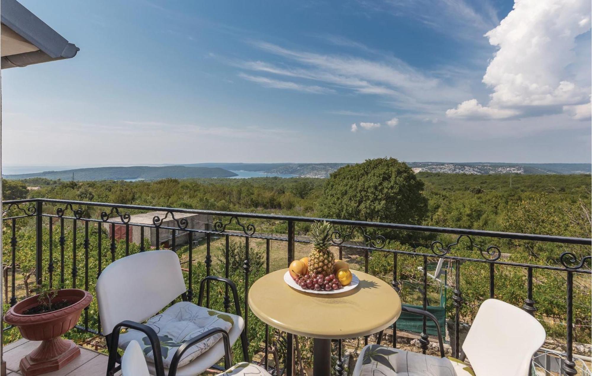 Pet Friendly Apartment In Koromacno With Wifi Eksteriør bilde